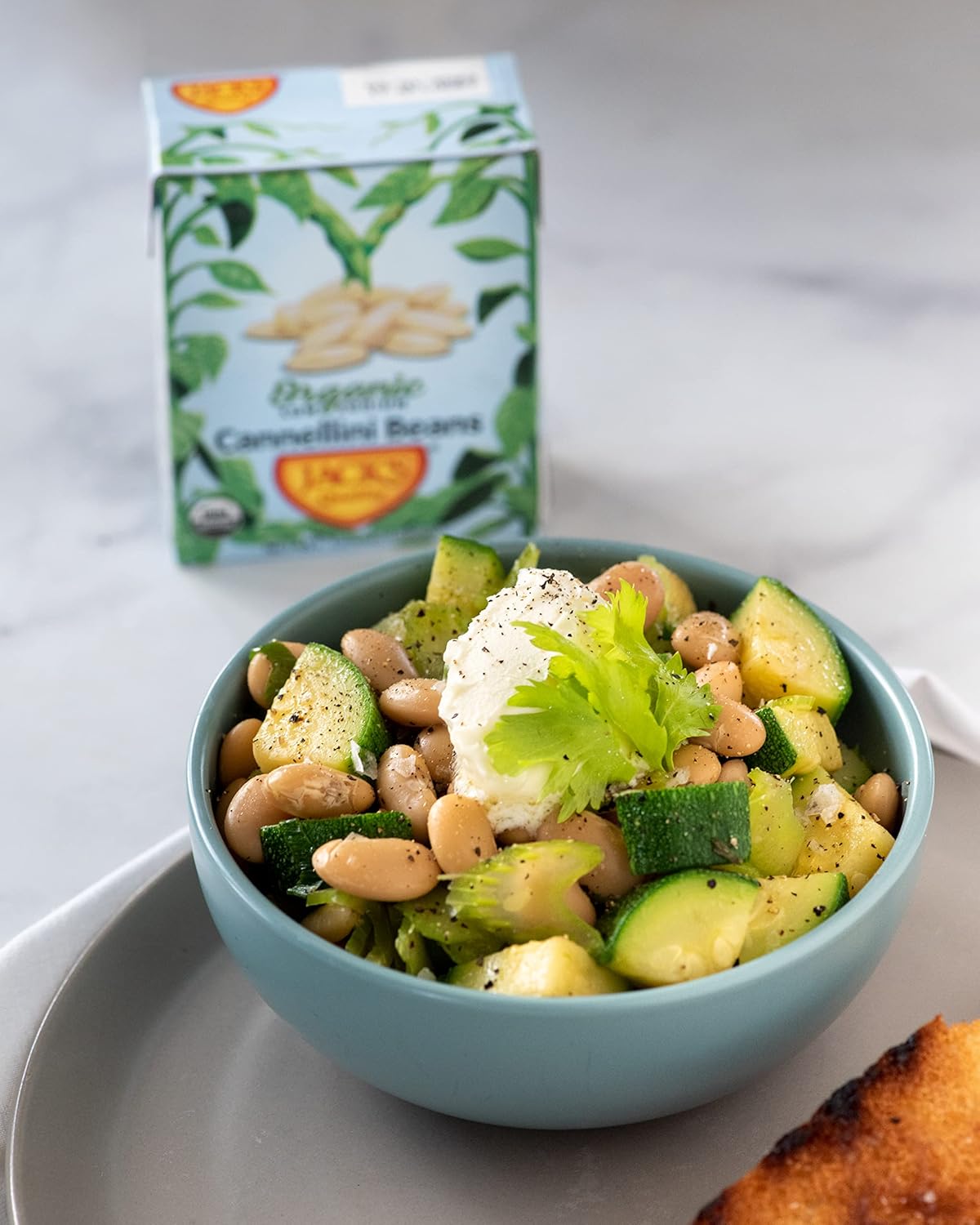 Jack's | Organic Cannellini White Beans 13.4 oz. | Filled with Protein & Fiber, Low Sodium & Non-GMO | (8-PACK)